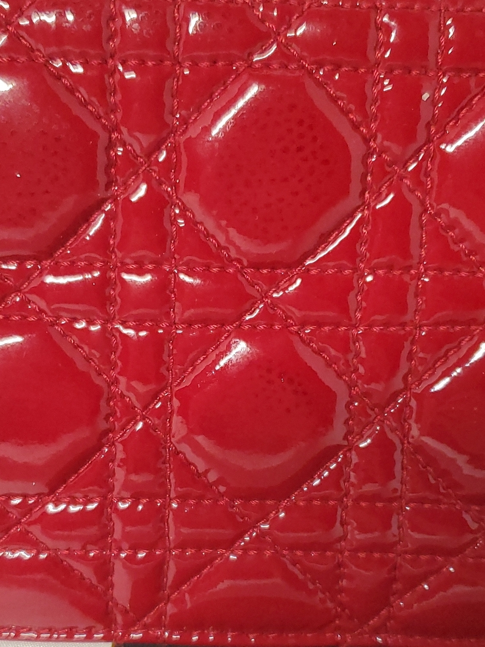 Authentic Christian Dior Red Quilted Patent Cannage Chain-Strap Shoulder Bag - Picture 5 of 16